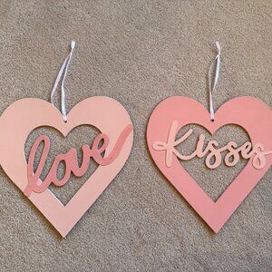 2 Valentine's Day Signs
